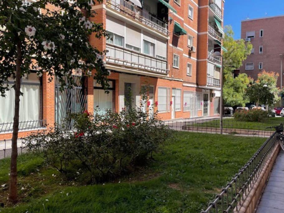 Nuevo Y Confortable Apartamento En Vista Alegre مدريد المظهر الخارجي الصورة