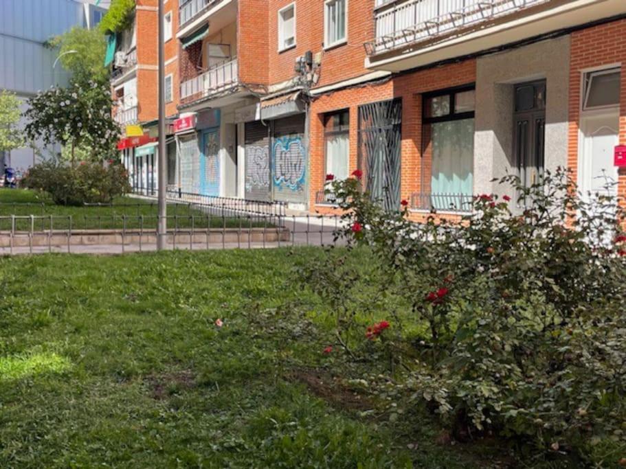 Nuevo Y Confortable Apartamento En Vista Alegre مدريد المظهر الخارجي الصورة